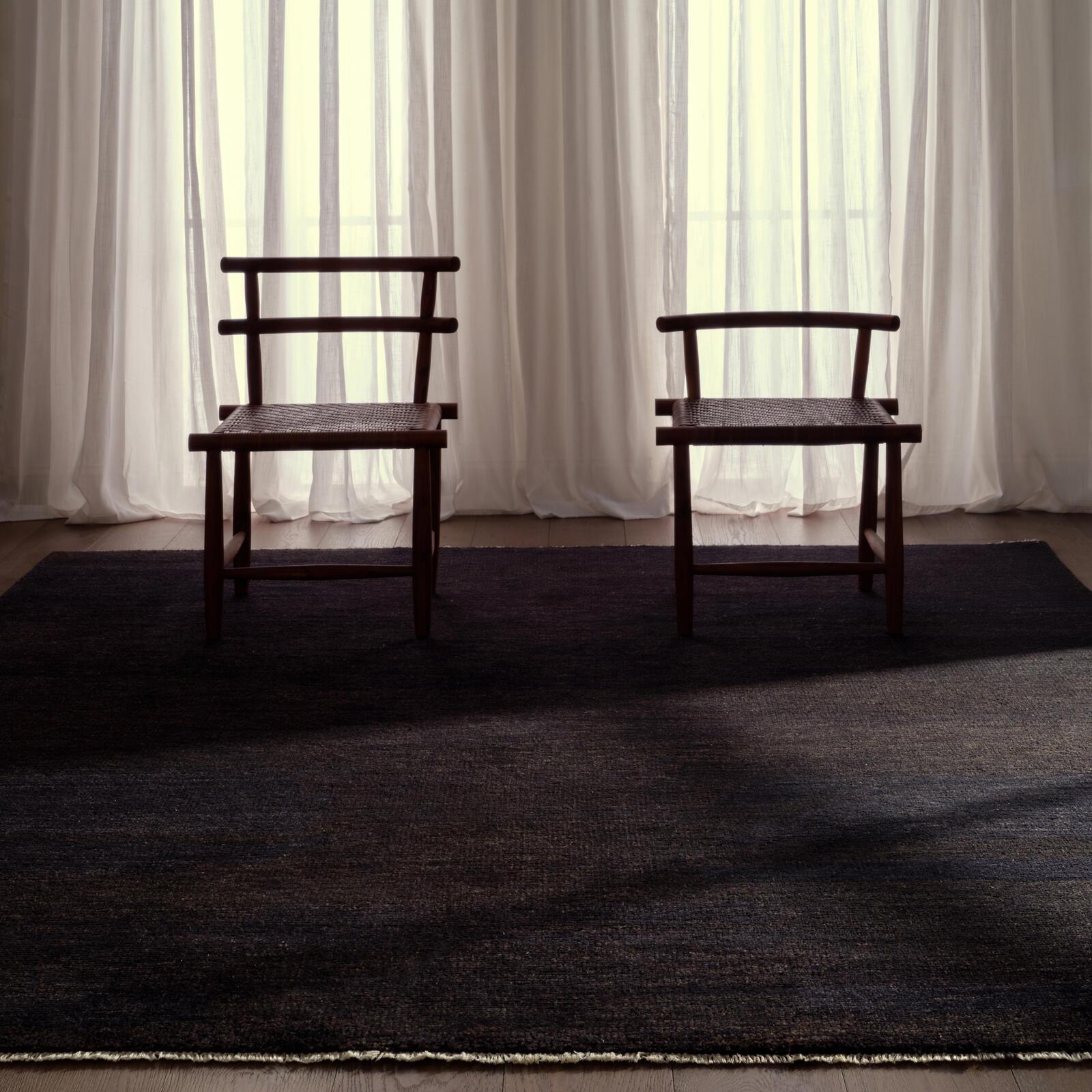 Sullivan Rug (Graphite) | Regina Andrew Detroit